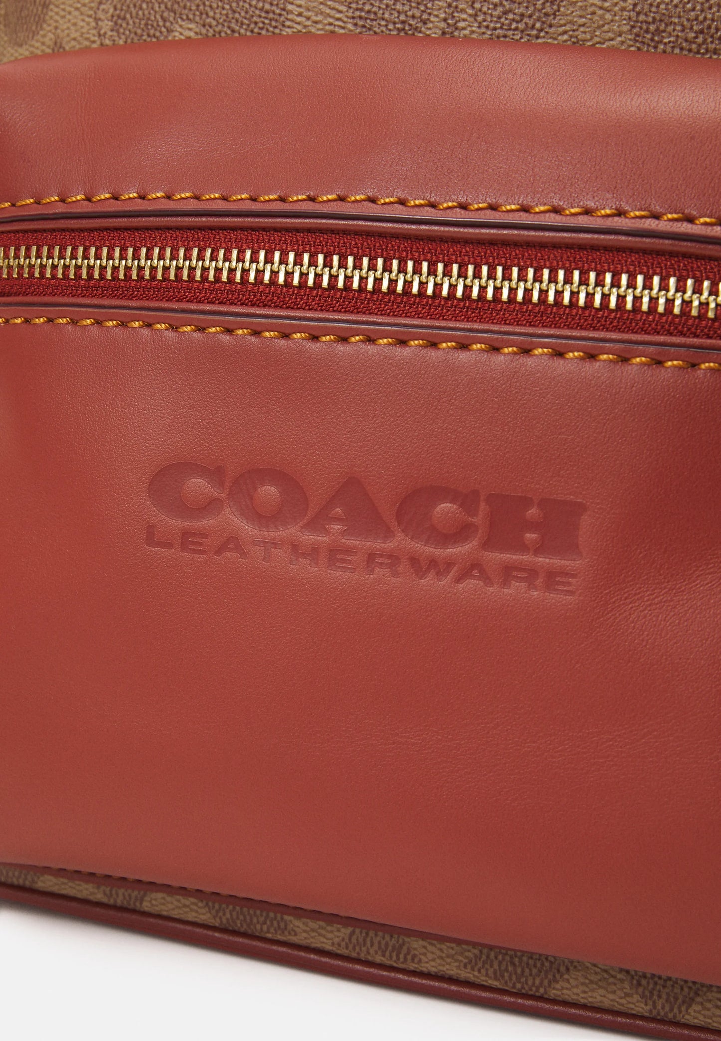 COACH CHARTER 24 Tan/Rust